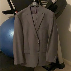 Men's grey suit like new